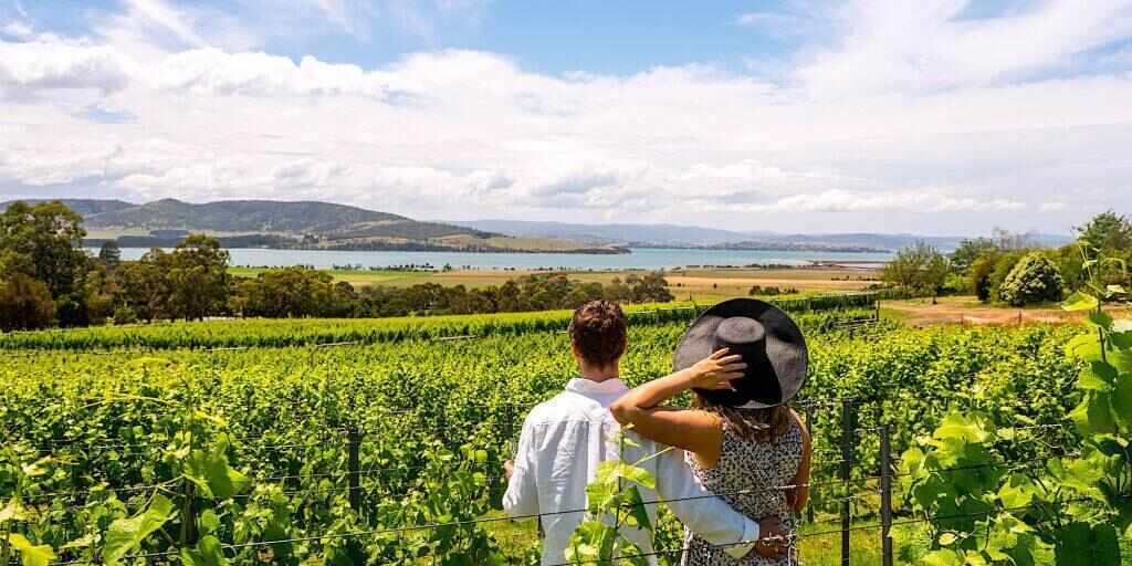 Hobart Bus Tours & Guided Experiences