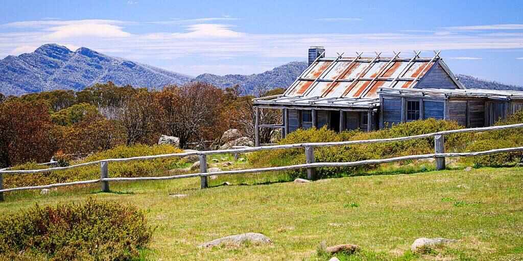 Victorian Alps Walking Tour