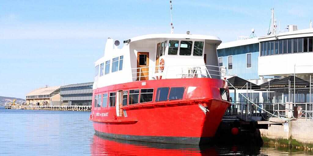 Derwent River Cruise from Hobart