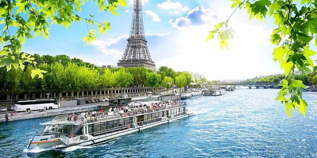 Paris tours
