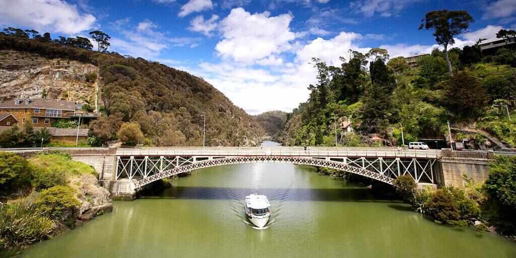 Launceston tours